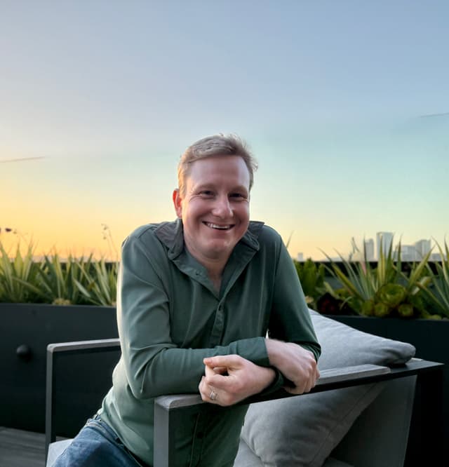 Samuel Holley, AI Consultant